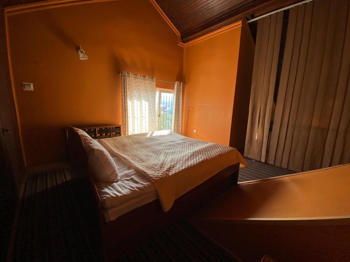 Olena Resort Bryukhovychi Exterior photo